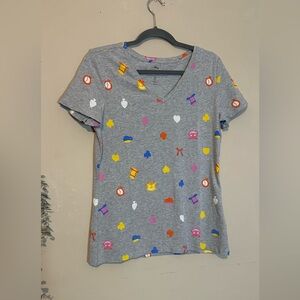 Disney Alice in wonderland Heather Gray V-Neck Tee-nwot-Amazon